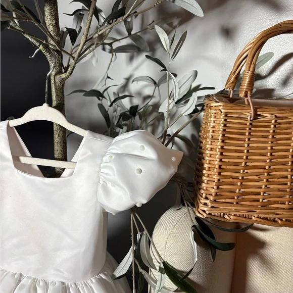 Satin White Flower Girl Puff Sleeve Dress- 2T Made in Ukraine - Picture 3 of 12